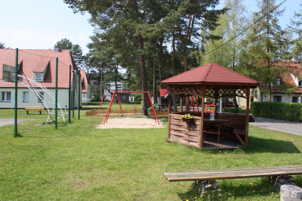 Osrodek Wypoczynkowy Merkury Mrzezyno Bagian luar foto